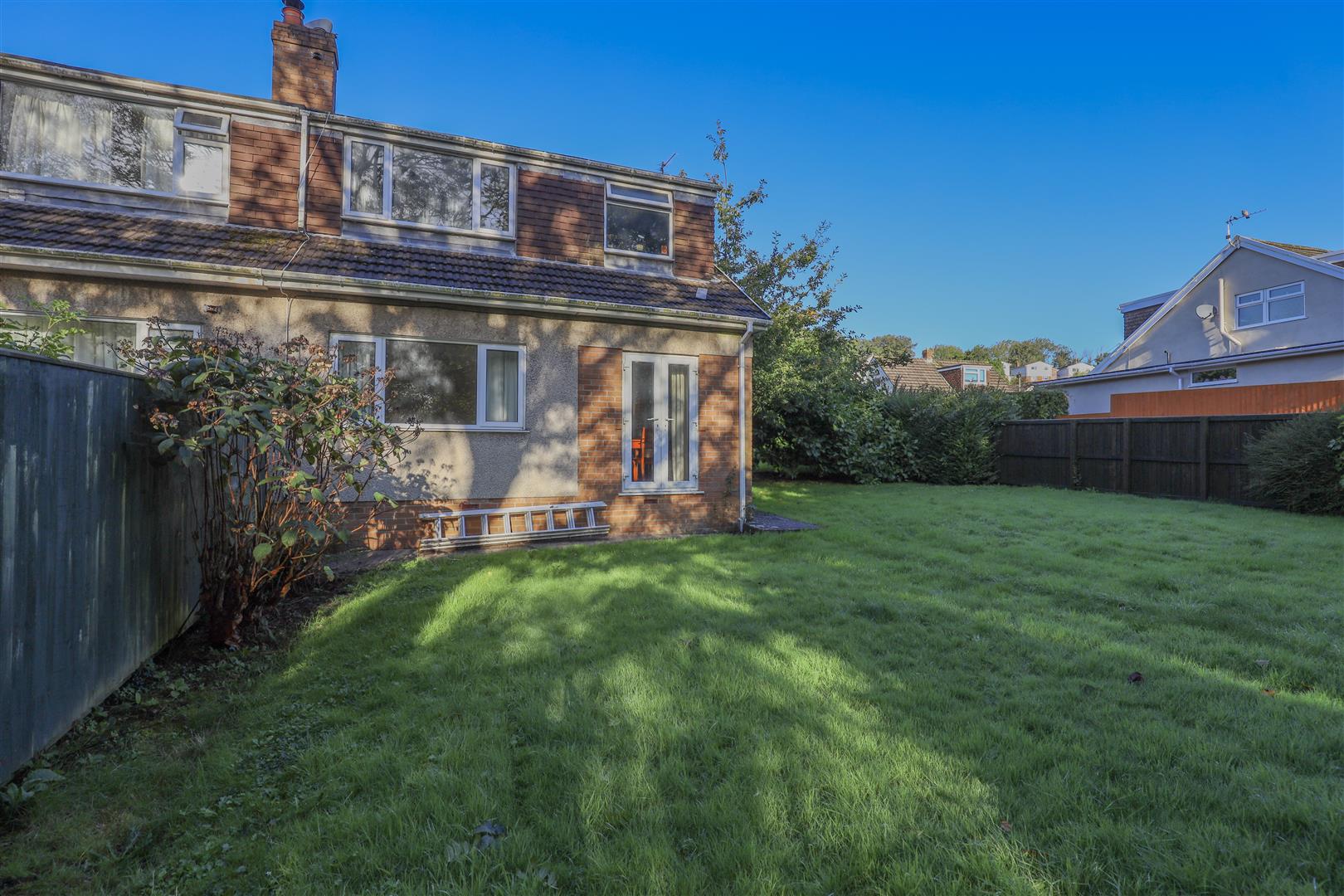 11 Wolfe Close, Cowbridge, Vale of Glamorgan, CF71 7AZ